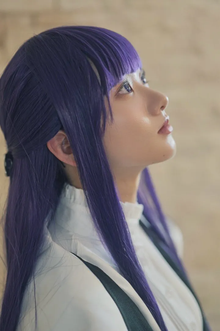 美人囲碁棋士の三島響さんがフリーレンのフェルンのコスプレを公開 そっくりだと話題に